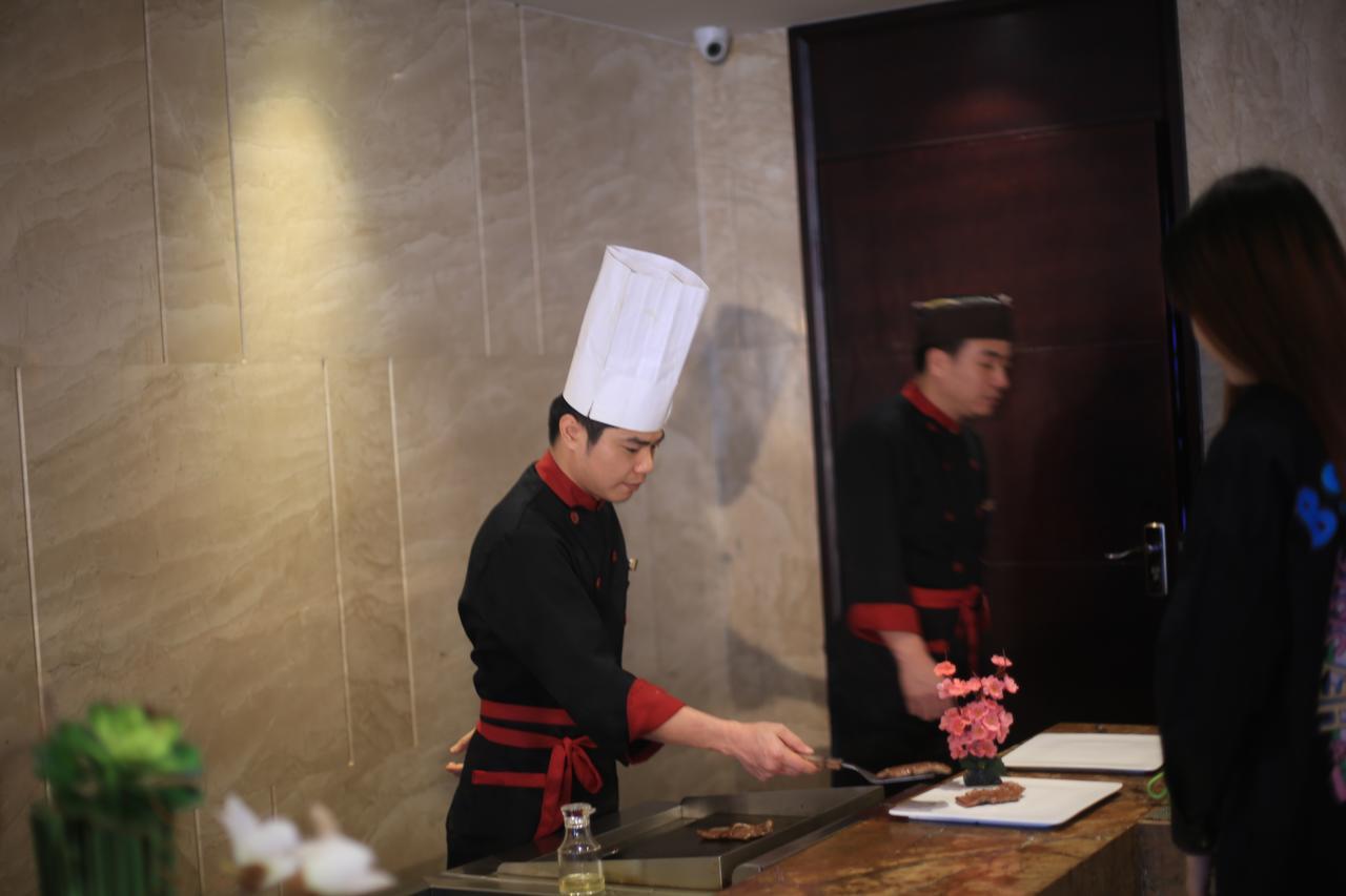 Relax Season Hotel Dongmen Shenzhen Exterior foto